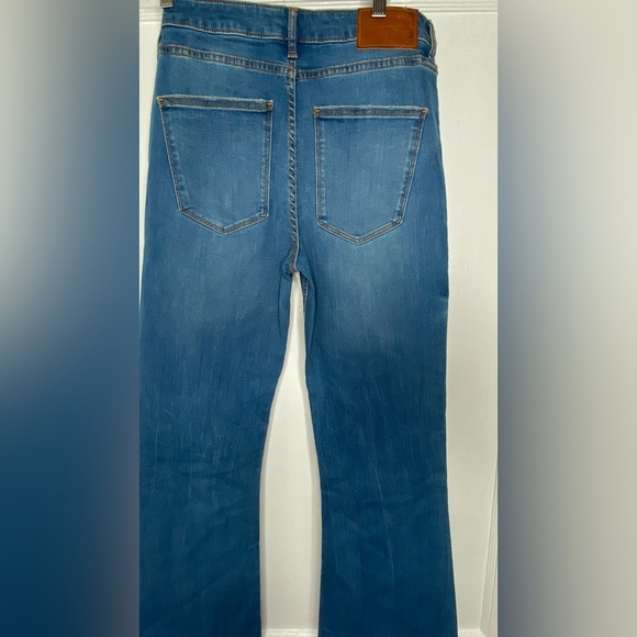 ZARA NWT Women's Blue Flared Jeans - Picture 6 of 8